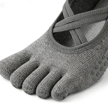 Full Toe Aura Low Rise Grip Socks gray1