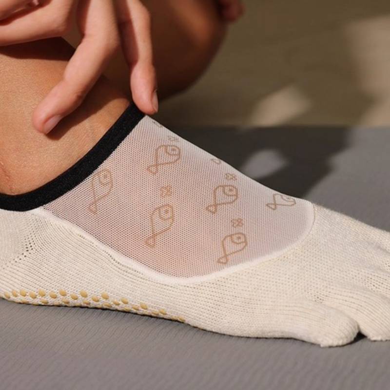 Full Toe Oat Mesh Grip Socks pilasole yellow 7